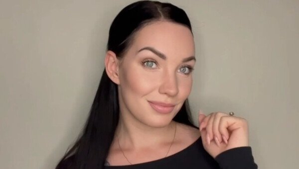 Лиза Ерохина показывает скульптурирование