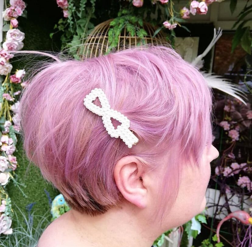 кроп боб на средние волосы