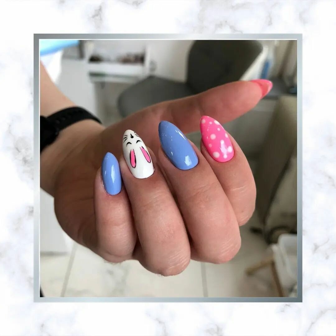 bunny manicure