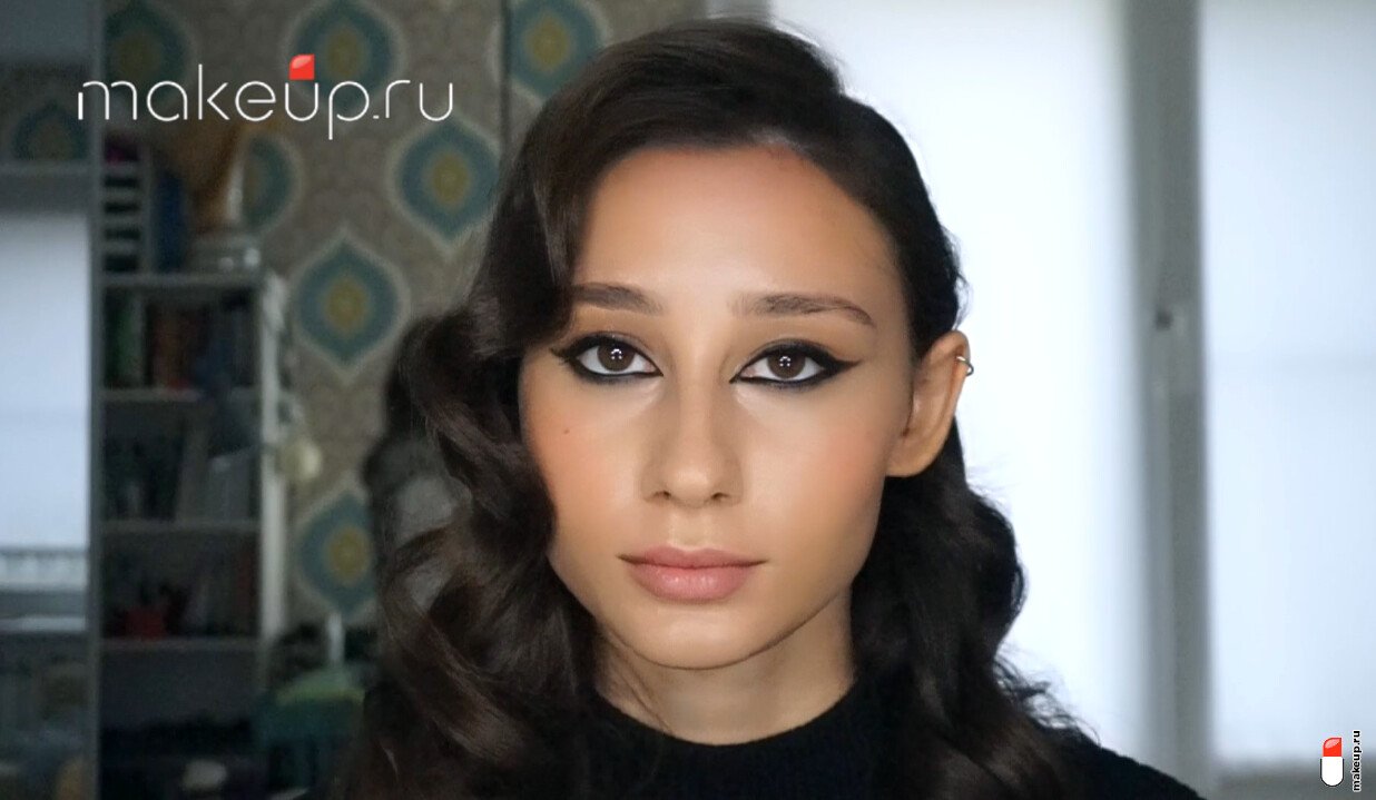 макияж кошачий глаз