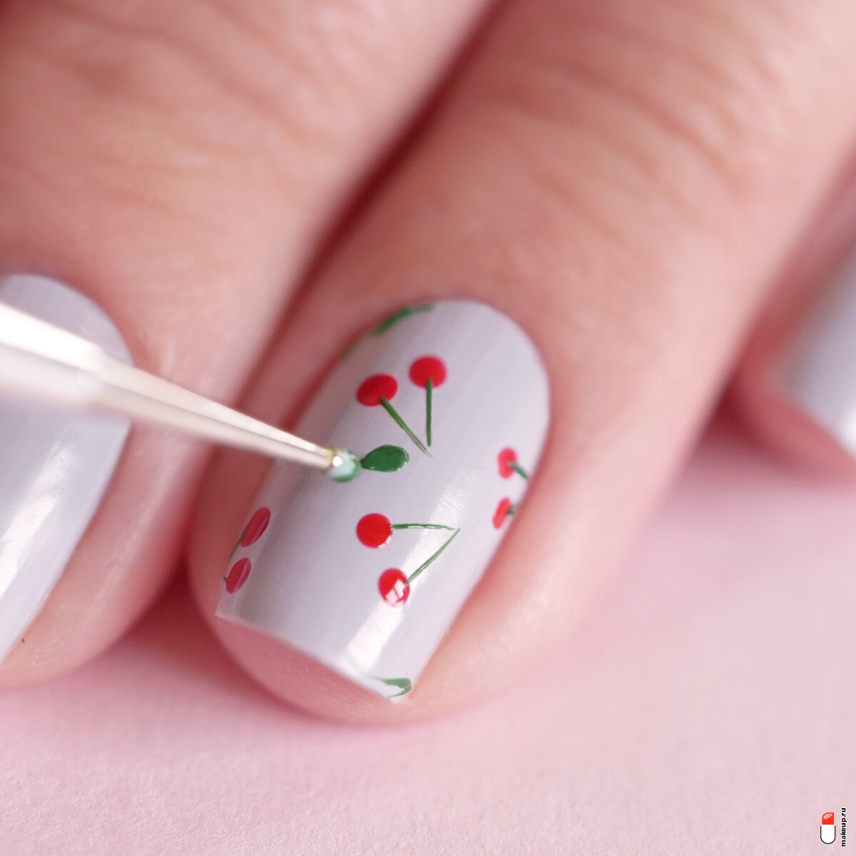 нарисуйте листья