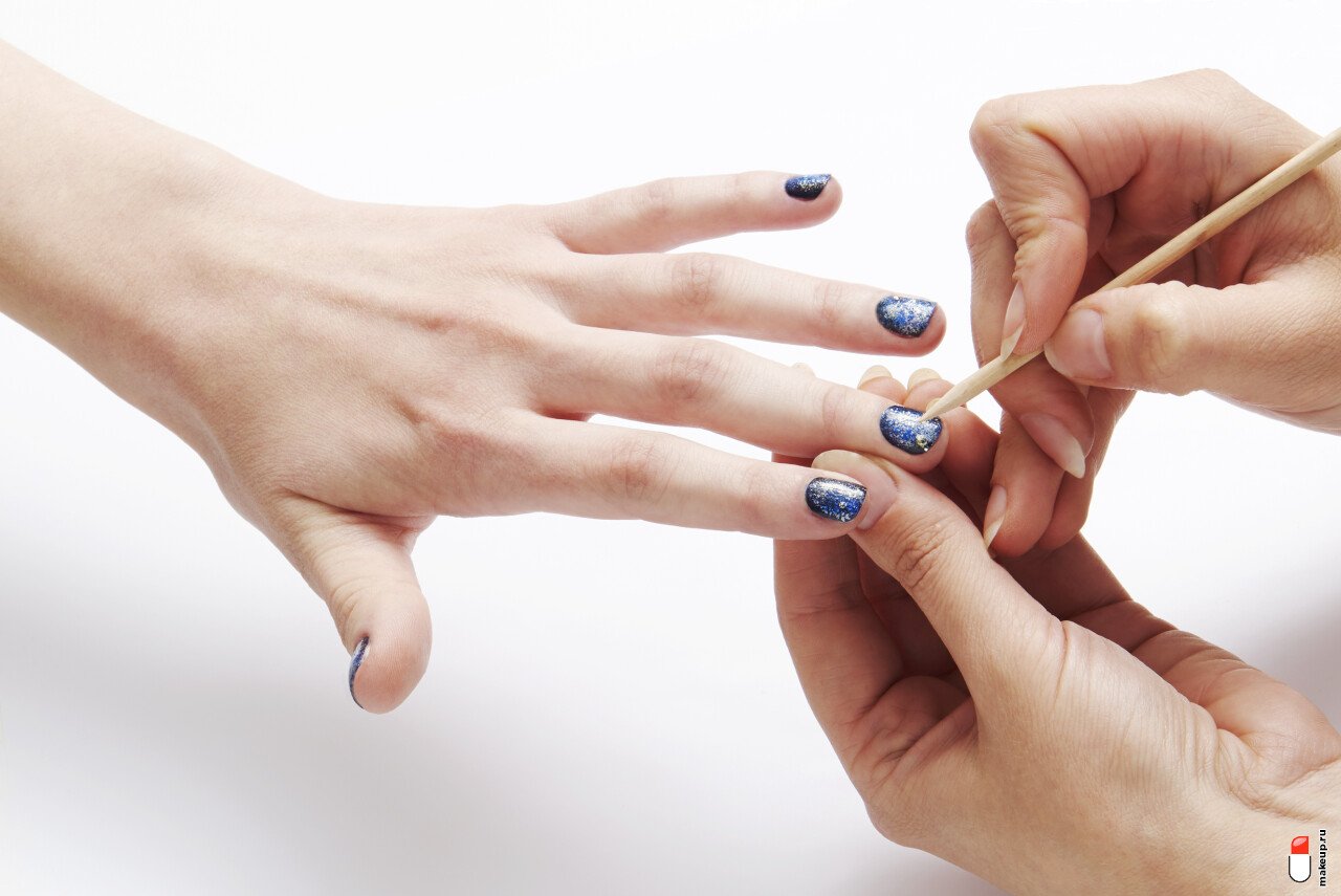 Как создать «космический» маникюр? Фотоинструкция фото 9050