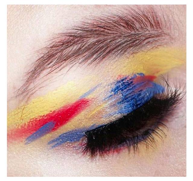 разноцветный макияж глаз