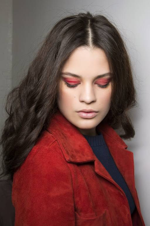 5 актуальных цветов для новогоднего макияжа глаз фото 10233