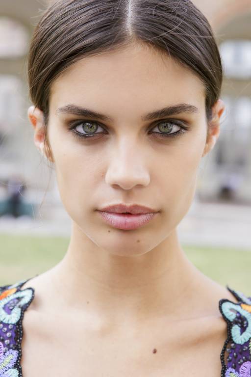 Азбучные истины: как подобрать «свои» оттенки в макияже? фото 13097