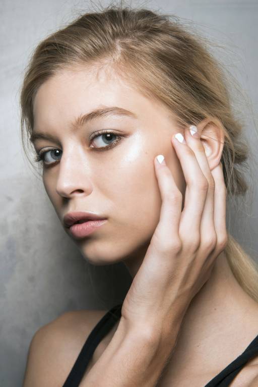 Легкий макияж на выпускной фото 13133