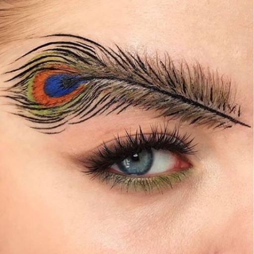 брови в форме пера