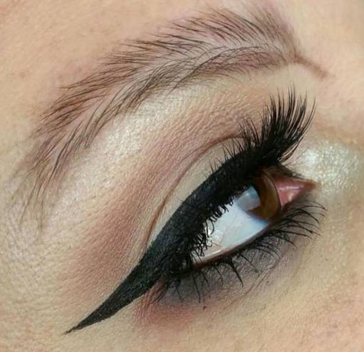 стрелки на глазах