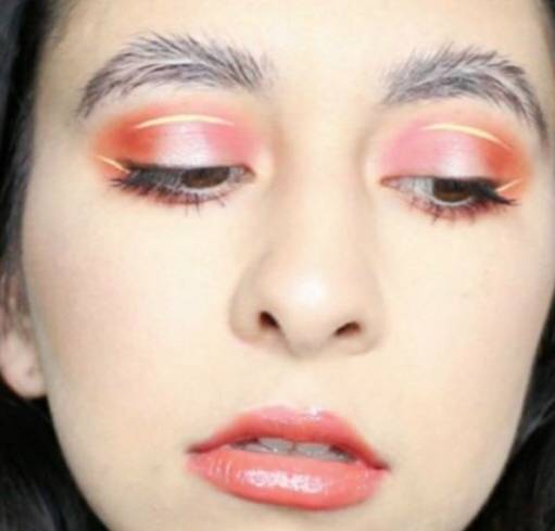 персиковые тени