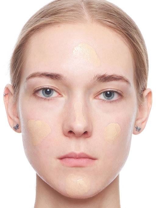 Макияж для голубых глаз: идеи и советы фото 17013