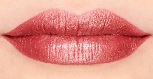 бежевая помада