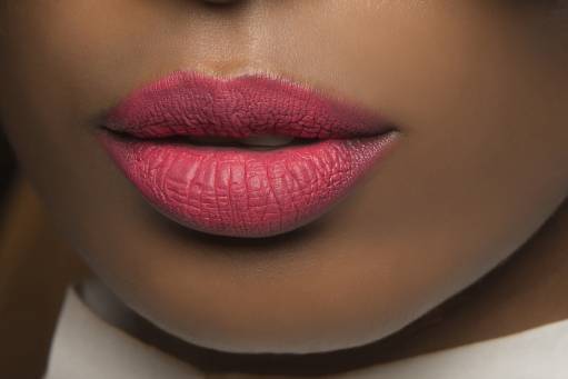 жидкая помада для губ