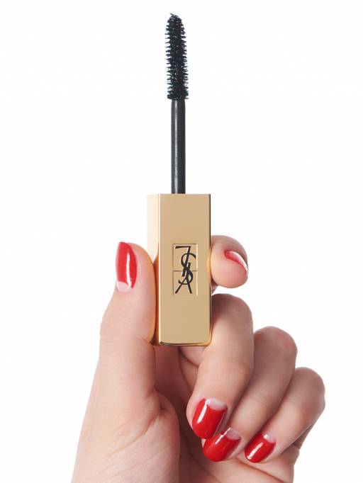 кисточка с изумрудной тушью