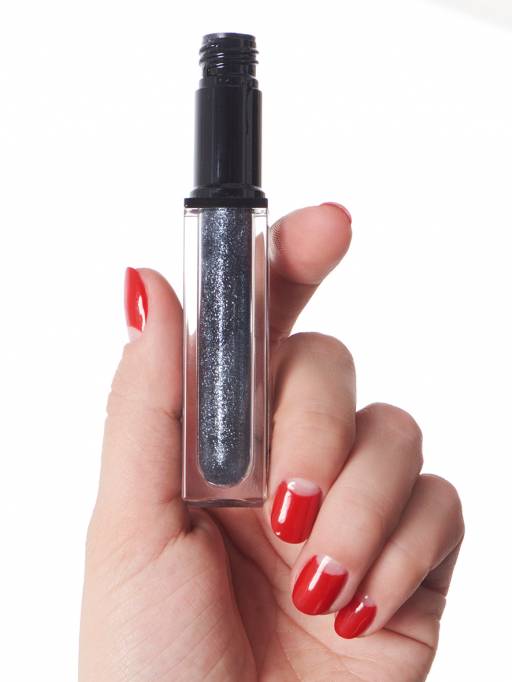 черная тушь с блестками