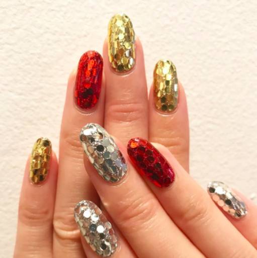 красно-золотые блестки