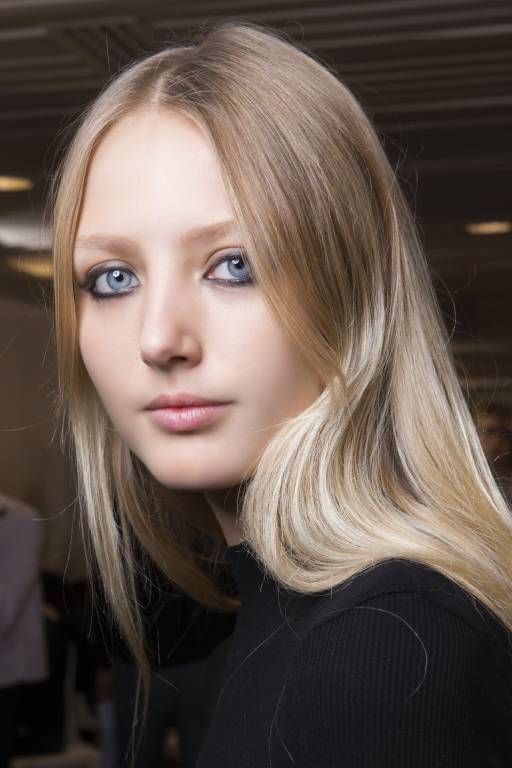 подведенные глаза