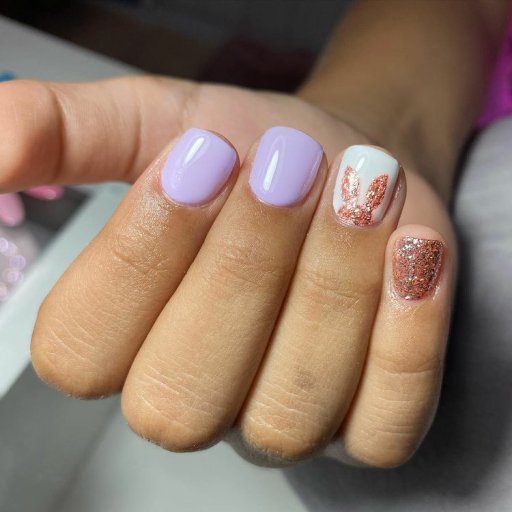 заячьи уши на ногтях